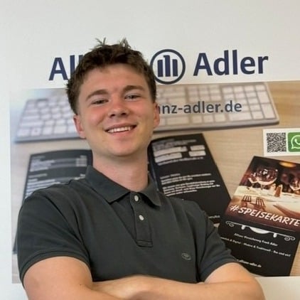 Allianz Versicherung Frank Adler Düren - Azubi Phillip Zeschke
