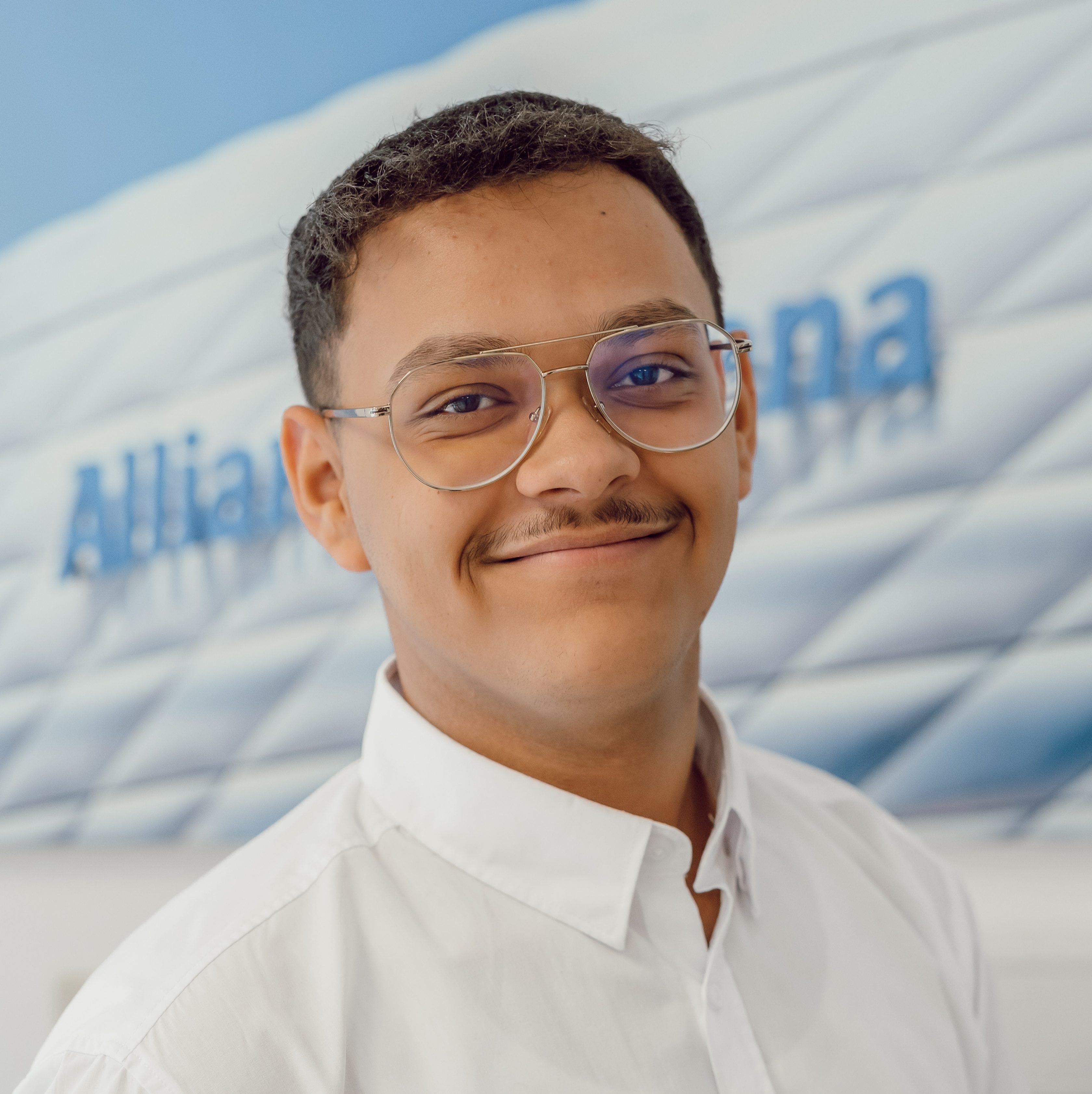 Allianz Versicherung Robert Evitan Lindau Bodensee - Adnan Giousouf