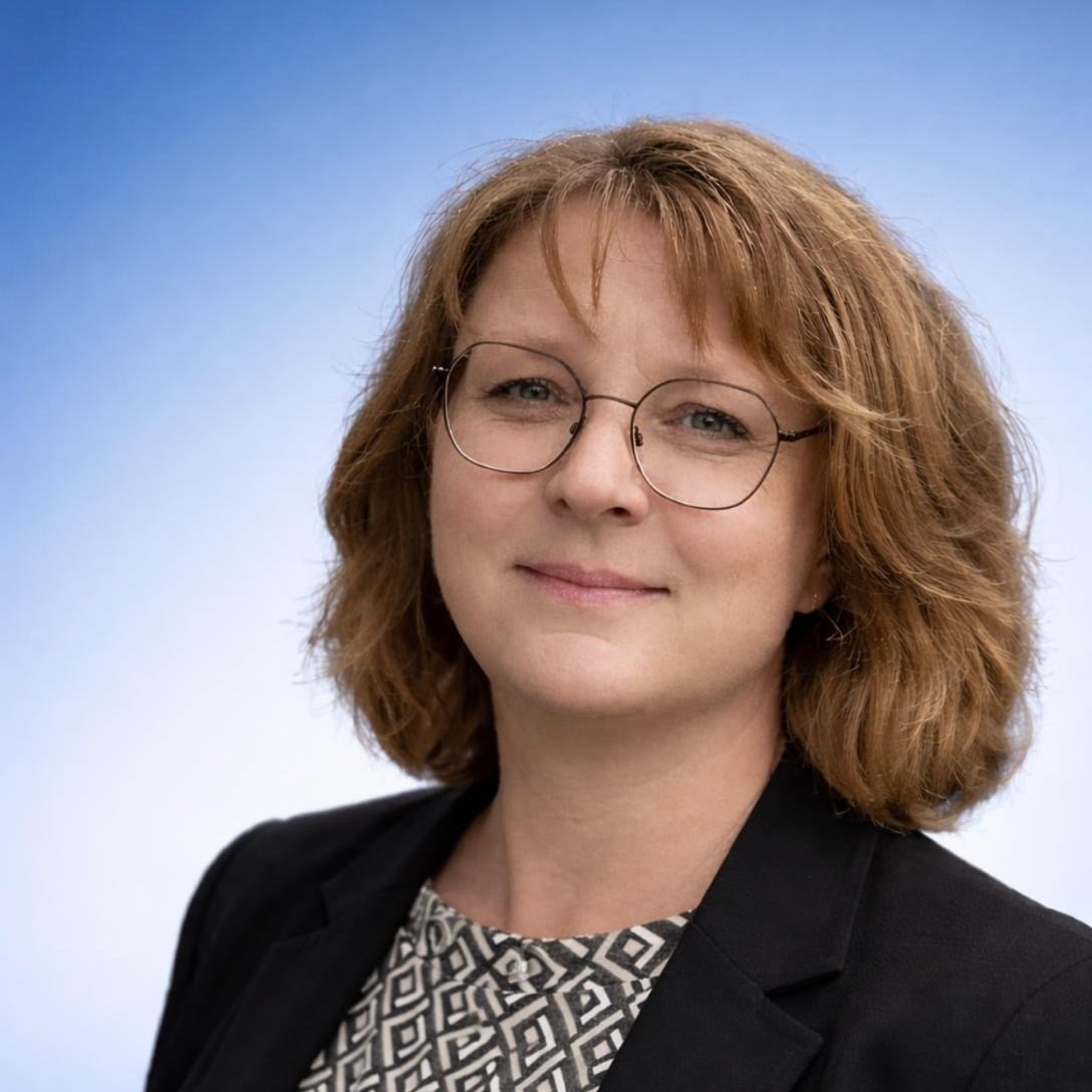 Allianz Versicherung Ines Hofmann Saalburg-Ebersdorf - Allianz Hauptvertreterin Ines Hofmann Saalburg