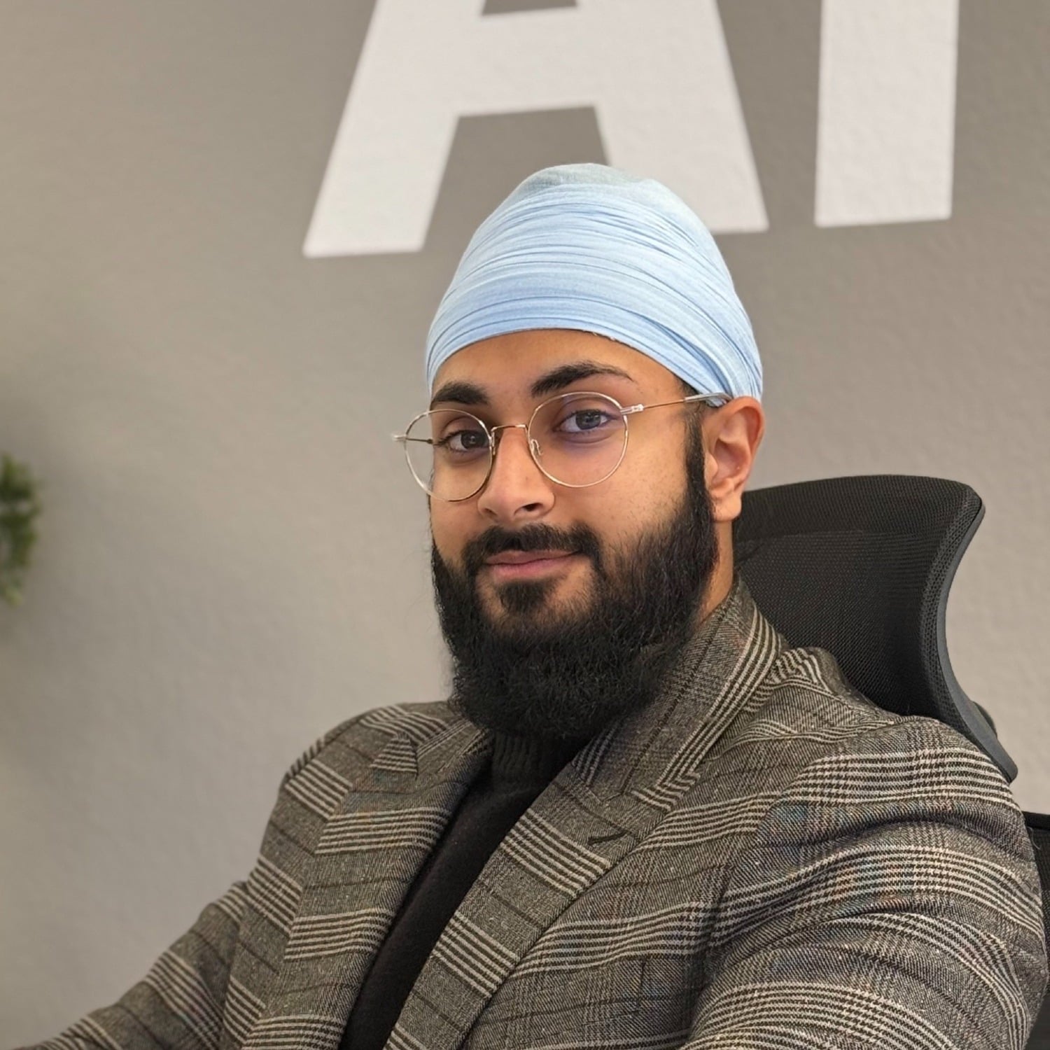 Allianz Versicherung Felix Schreiber Grenzach-Wyhlen - Simran Singh