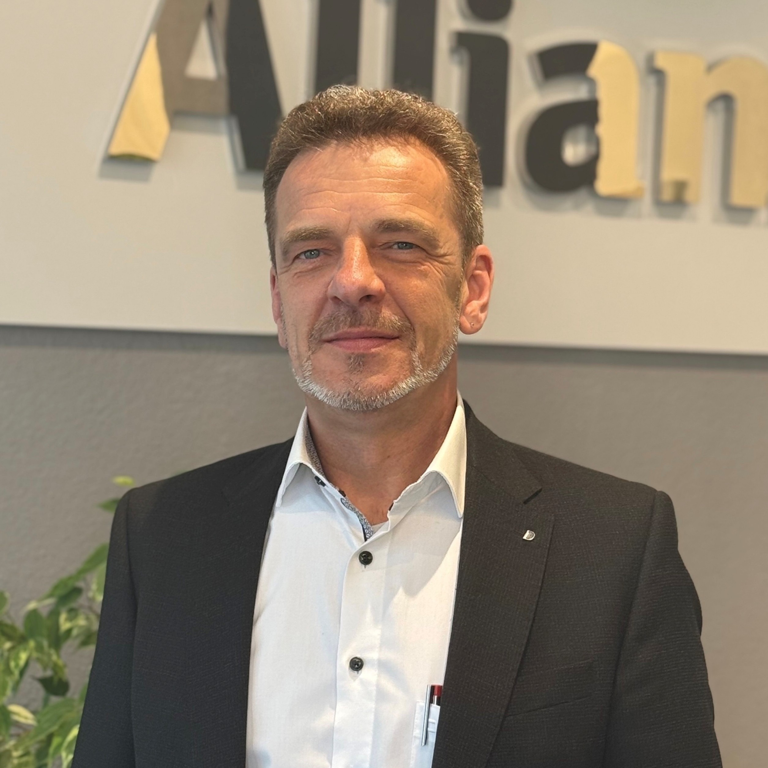 Allianz Versicherung Felix Schreiber Grenzach-Wyhlen - Grenzgänger, BAV, Vergleich KFZ Versicherung