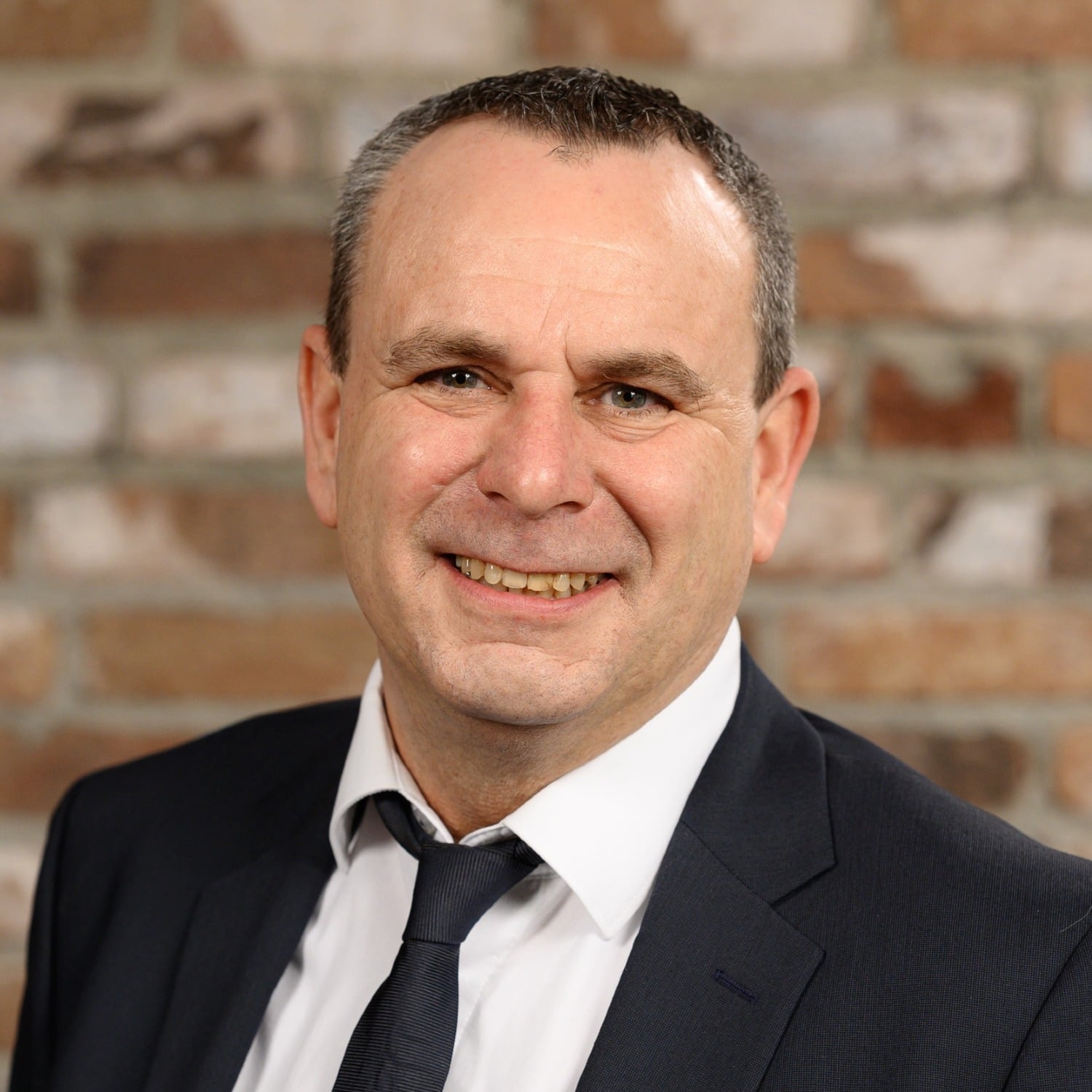 Allianz Versicherung Dominique Dario Wolf Grevenbroich - Allianz Christian Lutz