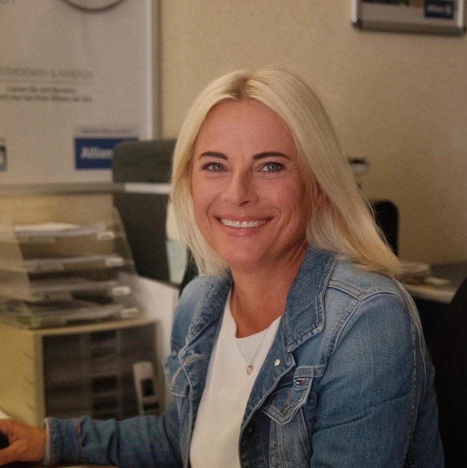 Allianz Versicherung Rupert Algasinger Wartenberg - Vertriebsassistentin Christine Bauer