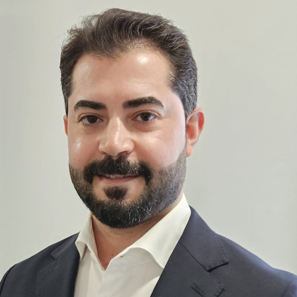 Allianz Versicherung Emad Al Sheikh Hamburg - Sari Jalil