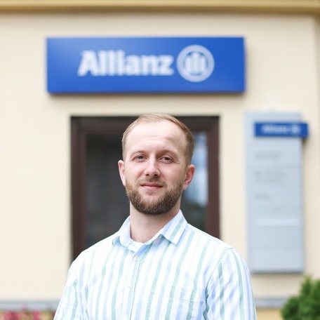 Allianz Versicherung Narek Avetisyan Gera - Roman Burdyk
