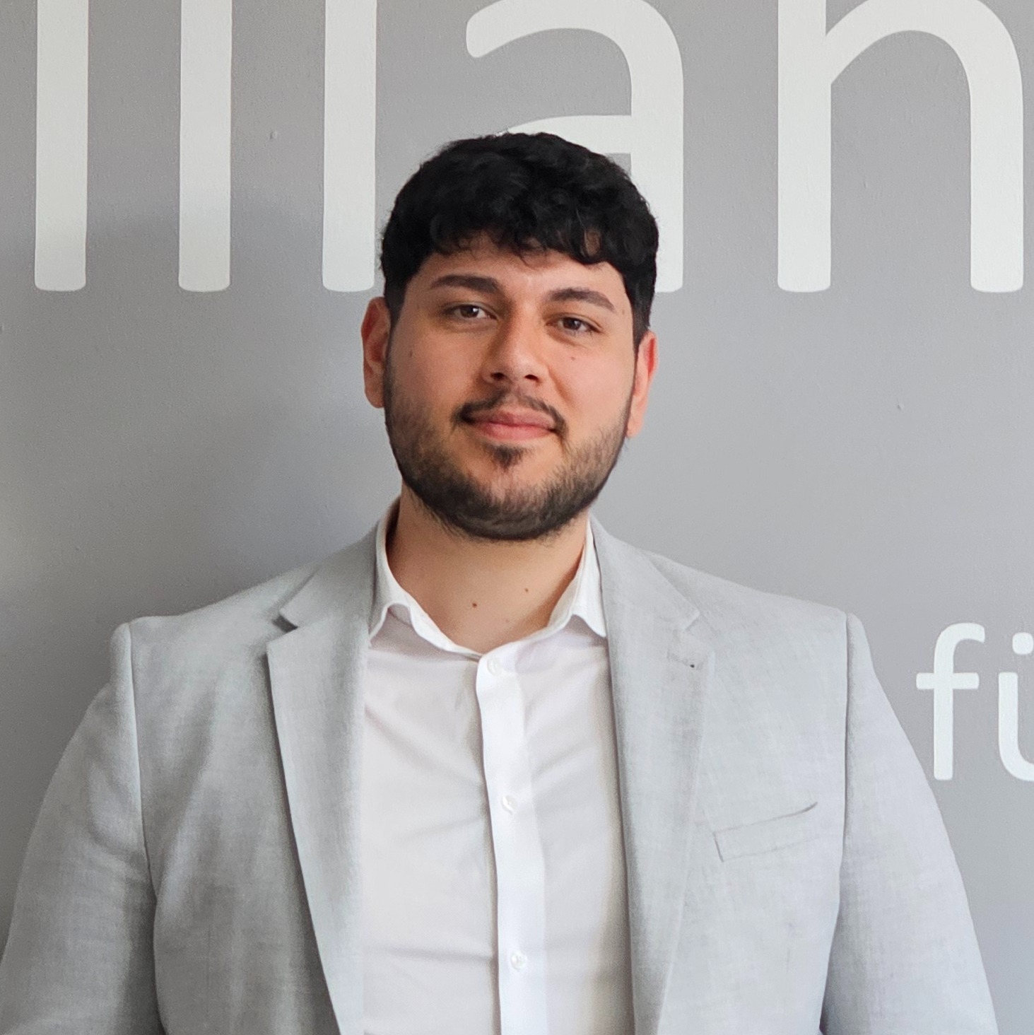 Allianz Versicherung Steffen Bader Wäschenbeuren - Deniz Güvenoglu