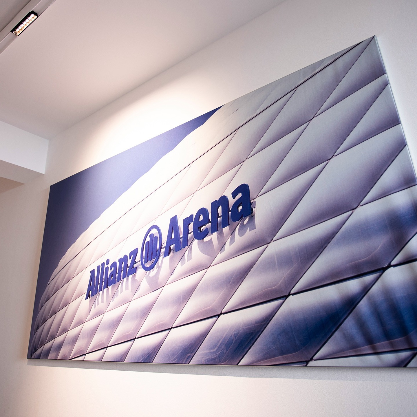 Allianz Versicherung Bastian und Wenner Marburg - Sabine Meierhöfer