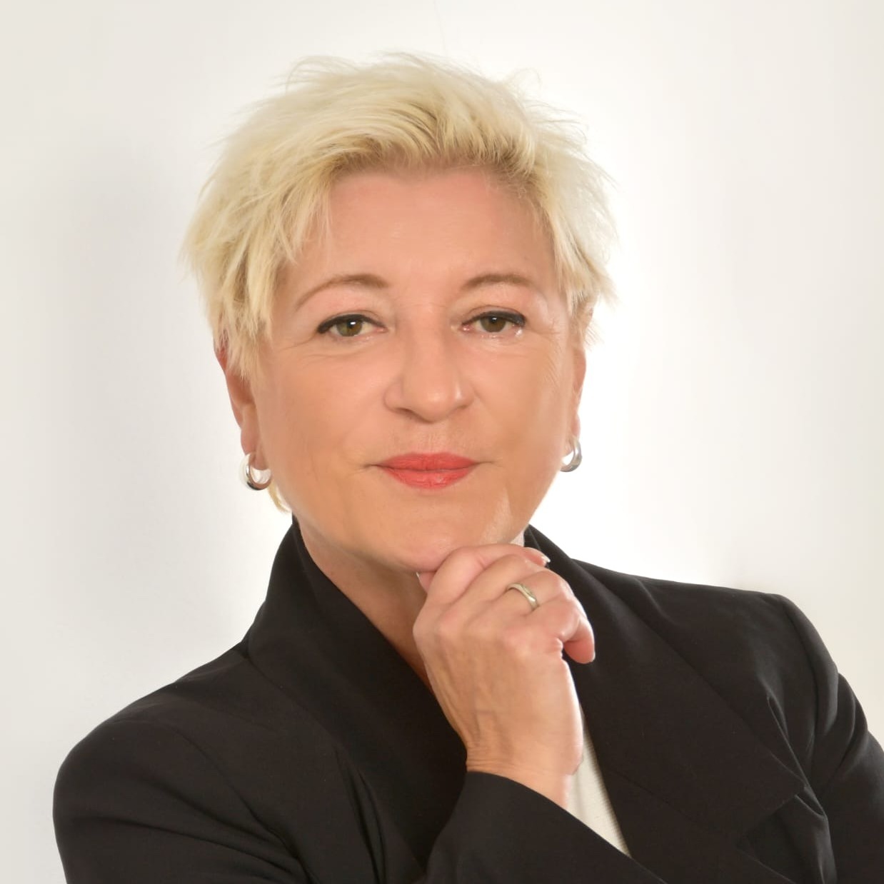 Allianz Versicherung Cagan Bircan Berlin - Elke Jahn Büroleitung