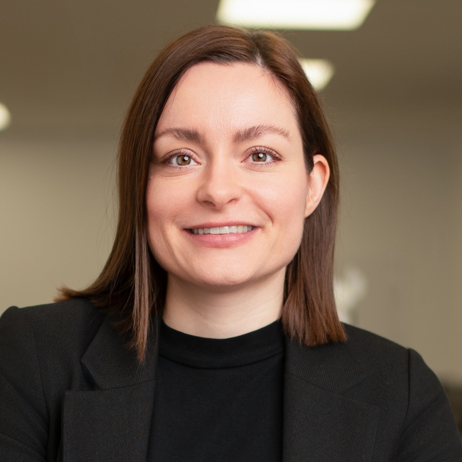 Allianz Versicherung Simon Blustein Dreieich - Lara Reul