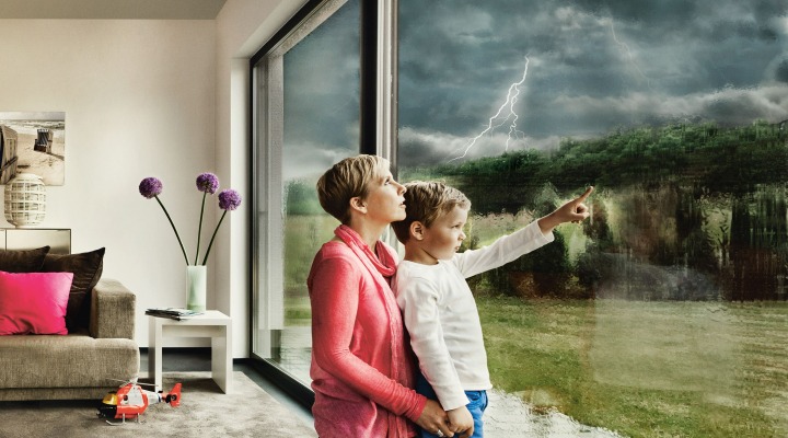 Allianz Versicherung Pietro Canali Korb - Immer für Sie da - Auch wenn dunkle Wolken aufziehen