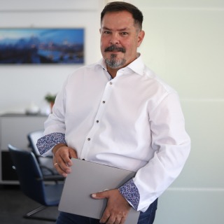 Allianz Versicherung Oliver-Michel Cychy Frankfurt am Main - Oliver Cychy