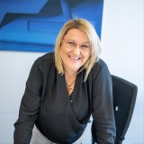 Allianz Versicherung Bastian Guggenberger Augsburg - Christiane Baur 