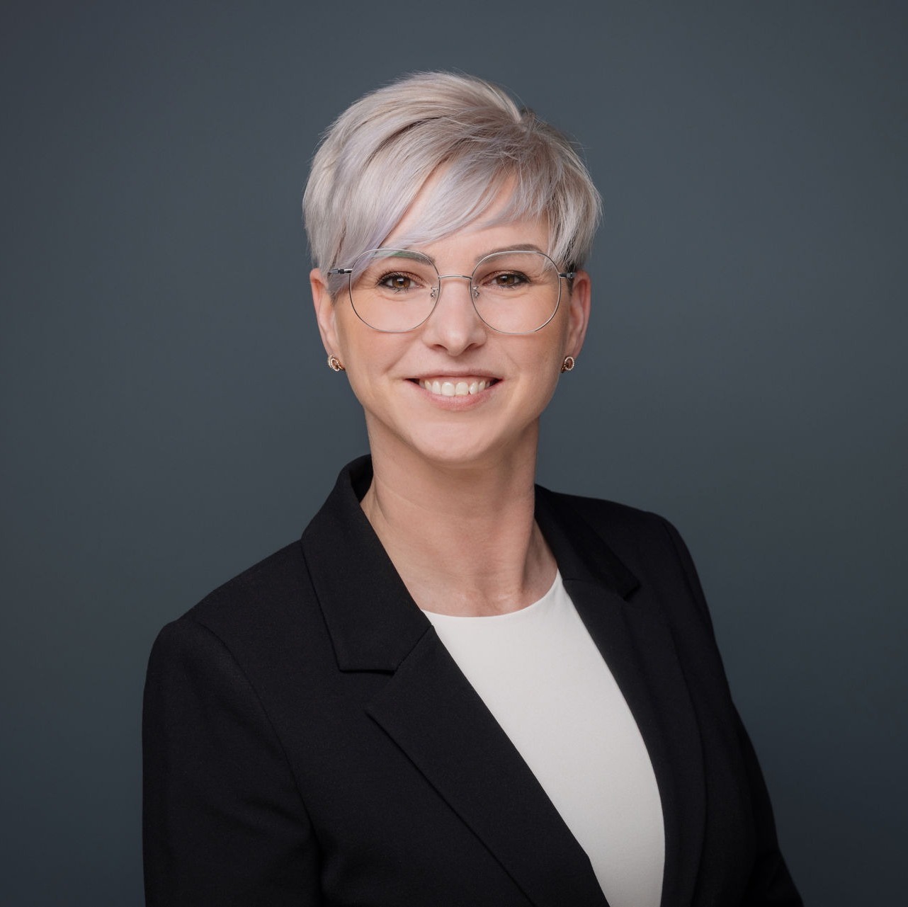 Allianz Versicherung H2P Anhalt OHG Dessau-Roßlau - Kundenberaterin Stefanie Frisch