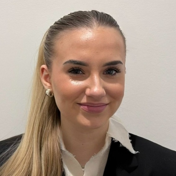 Allianz Versicherung Christian Hannicke Berlin - Julia Haase