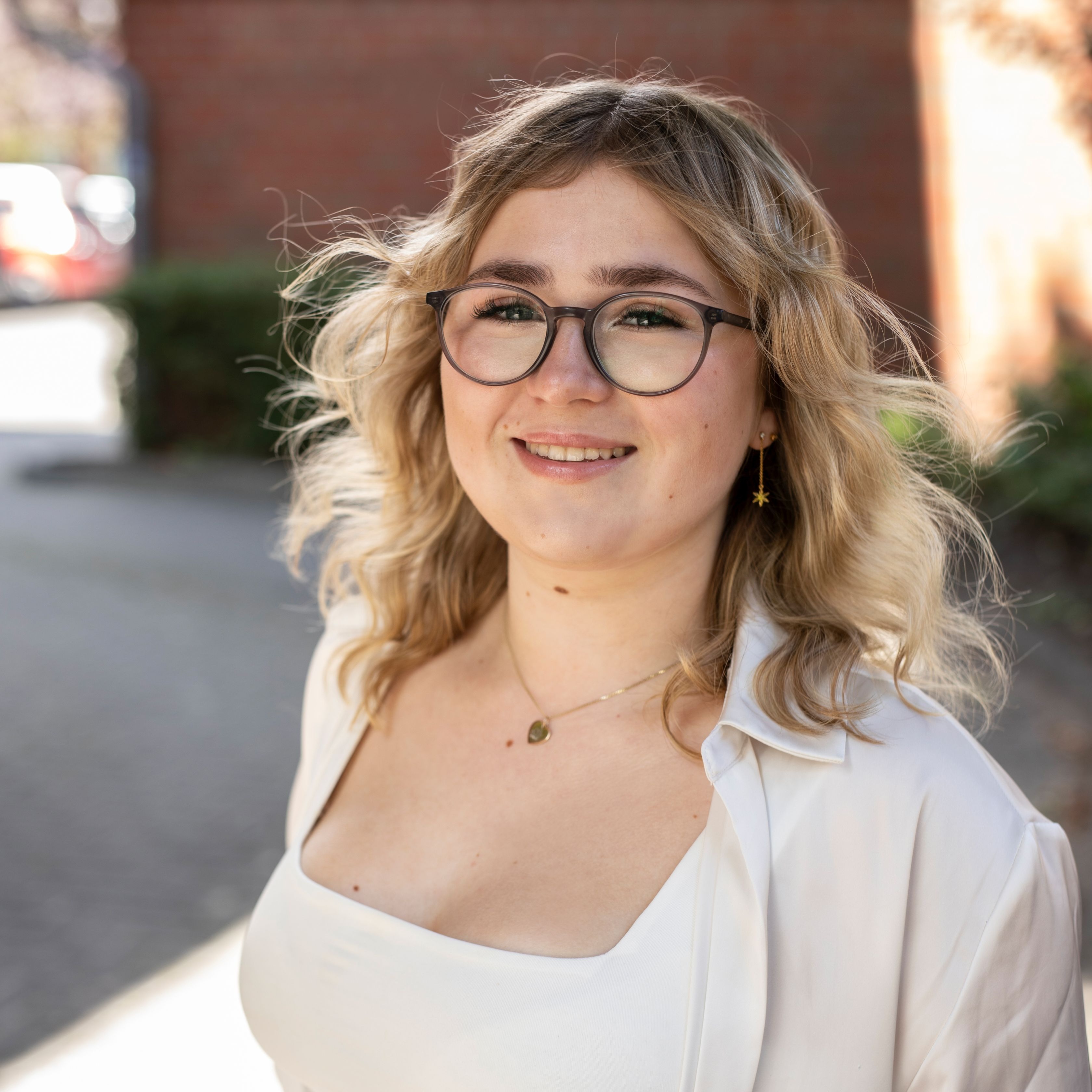 Allianz Versicherung Groth und Stoltz OHG Heide - Megan Paulsen Azubi