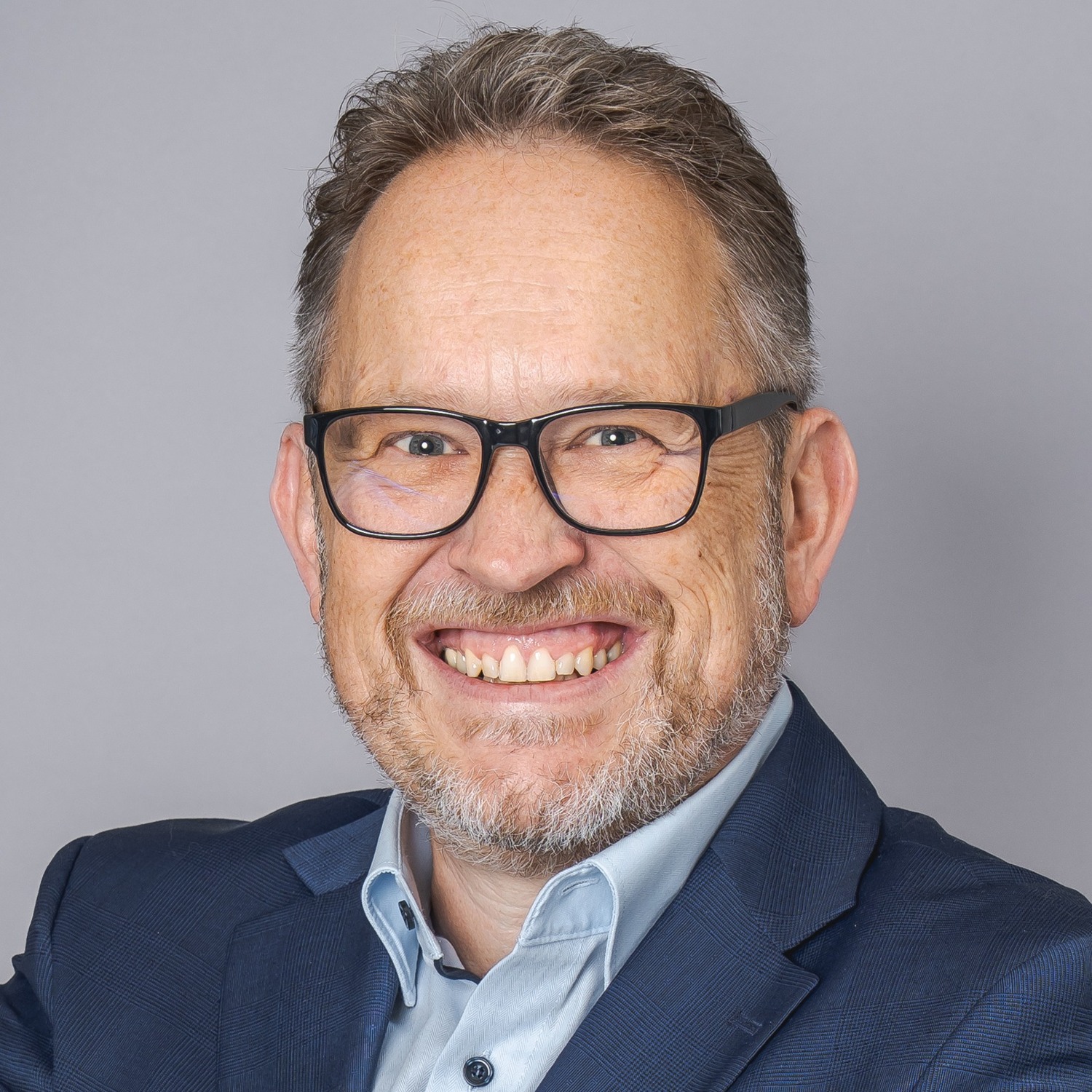Allianz Versicherung Heiko Hippmann Bad Kissingen - Kfz-Versicherung Auto Geldanlage Zinsen Haus