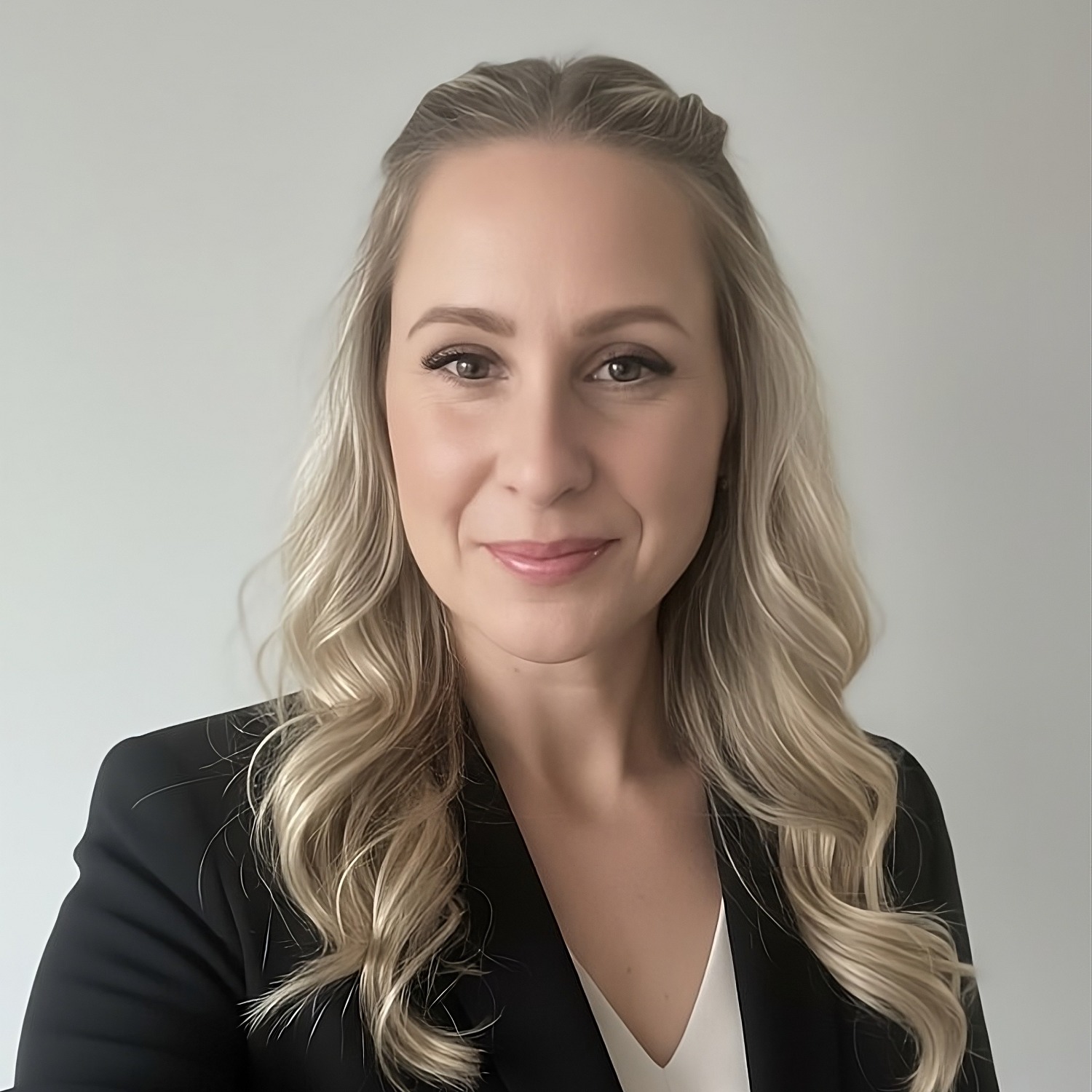 Allianz Versicherung Julia Höppner Versmold - Vollkasko Teilkasko Firmeninhalt Firmenhaftpflicht betriebliche Altersvorsorge Riester Tierkrankenversicherung