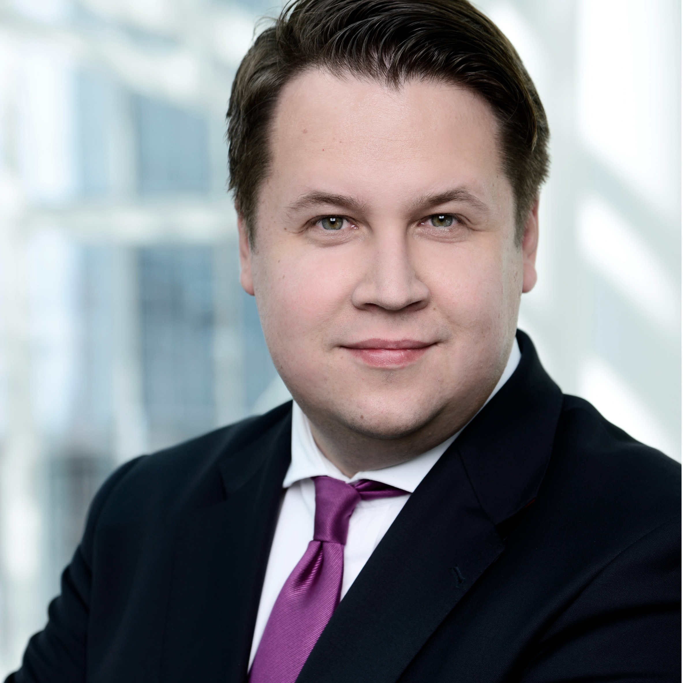 Allianz Versicherung Giuseppe Improta Hamburg - Waldemar Tscherkasov