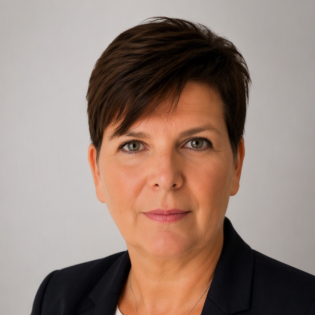 Allianz Versicherung Sebastian Josten Aachen - Profilfoto Dina Olbrich