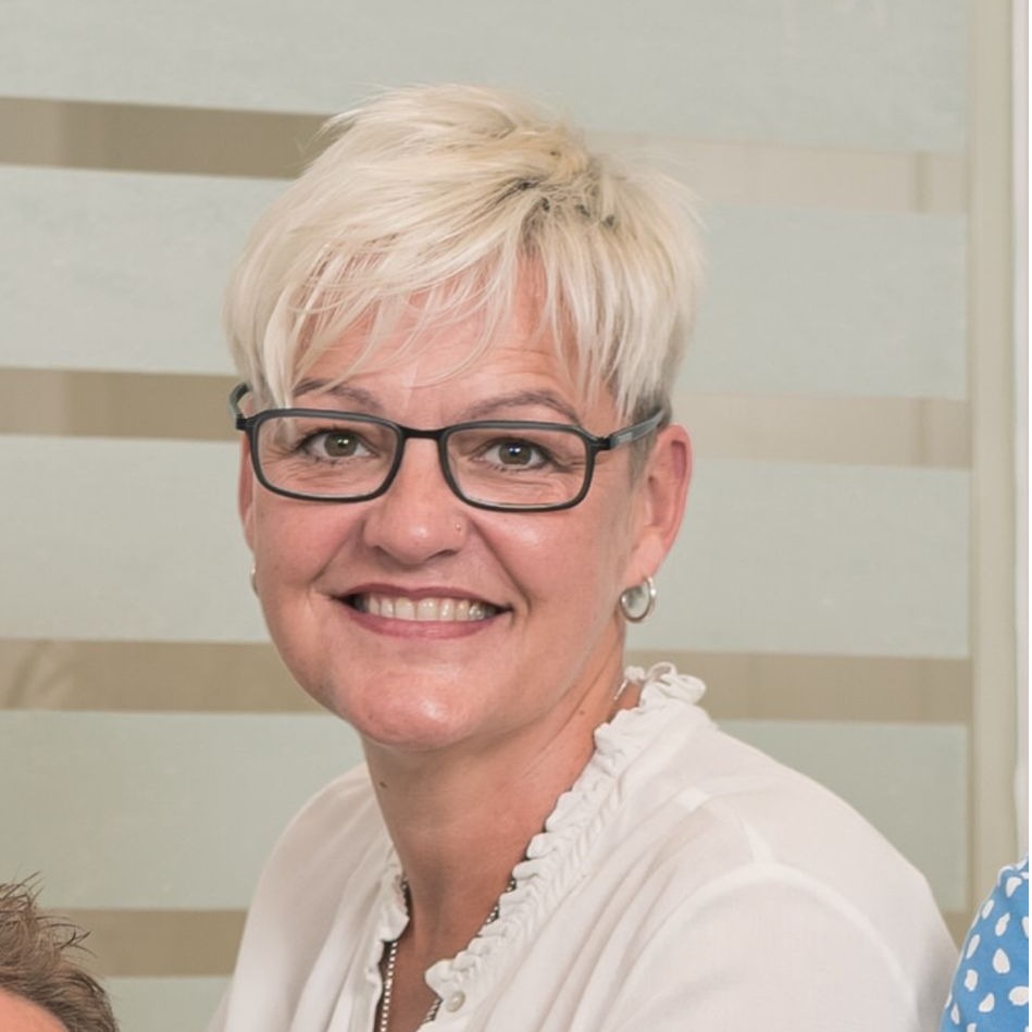 Allianz Versicherung Thomas Kleiner Unterföhring - Monica Kleiner Buchhaltung