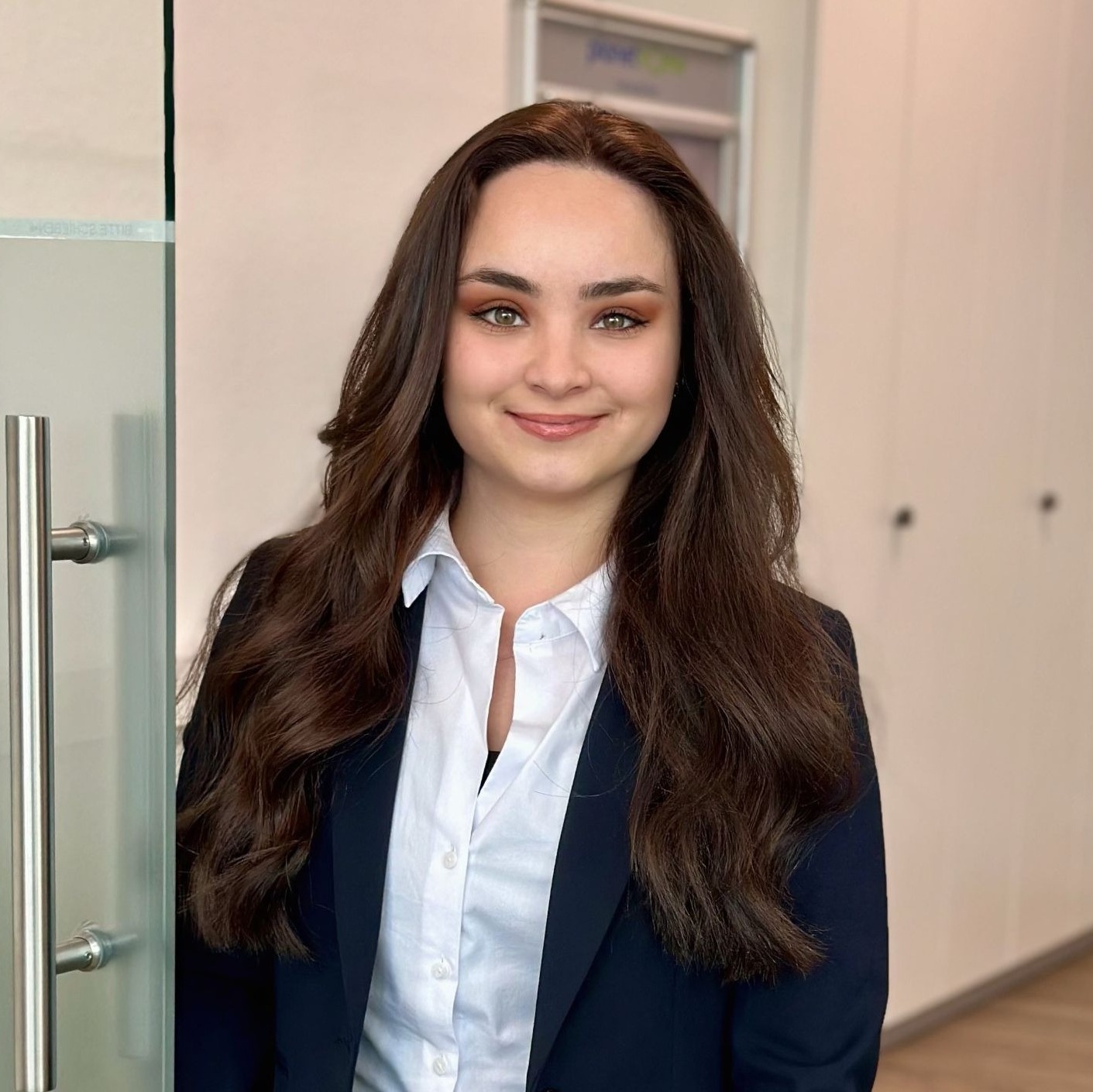 Allianz Versicherung Yasin Kurtman Aschaffenburg - Filiz Özlüoglu