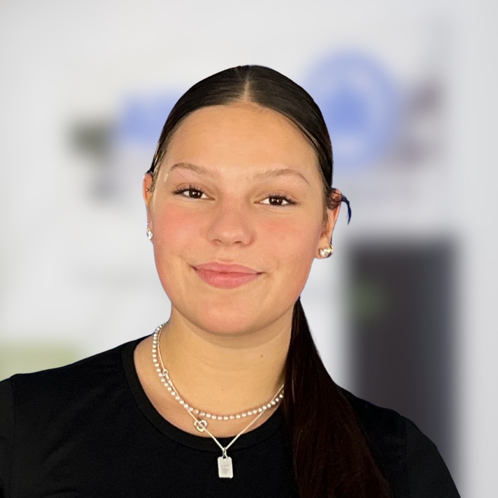 Allianz Versicherung Mayr und Dobler OHG Unterneukirchen - Gina Csomor 