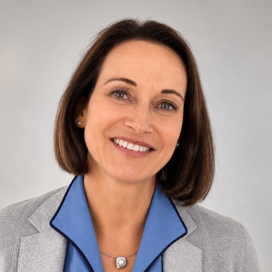 Allianz Versicherung Vladimir Mesaric Bad Berleburg - Freundliches Gesicht der Vertriebsassistentin Christina Zboralski