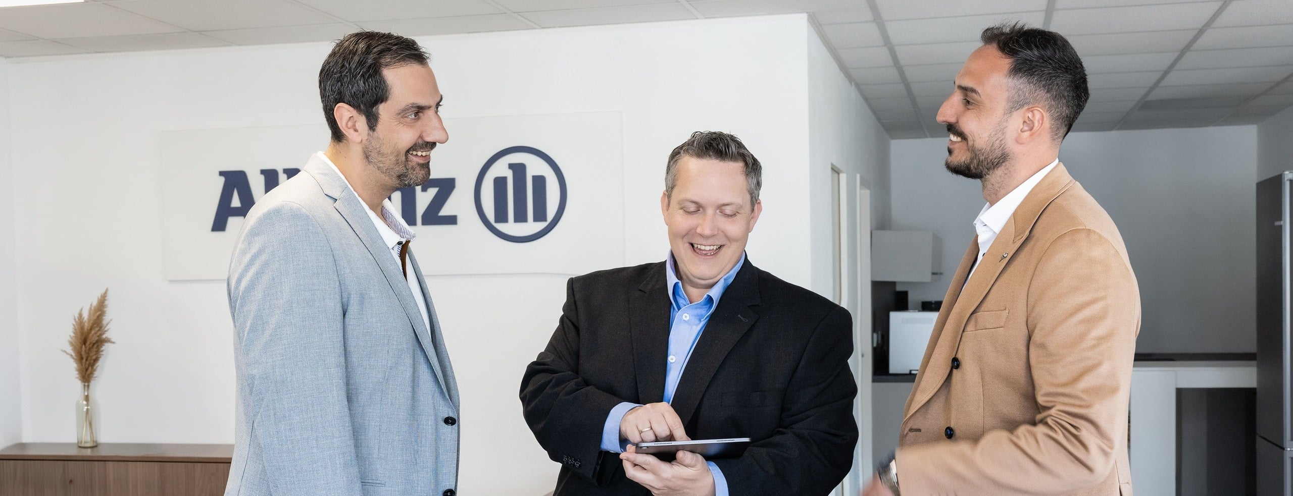 Allianz Versicherung Mohr und Vees GbR Winterbach - von links: Daniel Schneider, Sebastian Vees, Robin Mohr