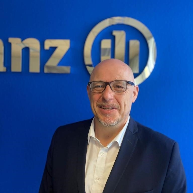 Allianz Versicherung Mohr und Vees GbR Winterbach - Uwe Schimanko-Benz