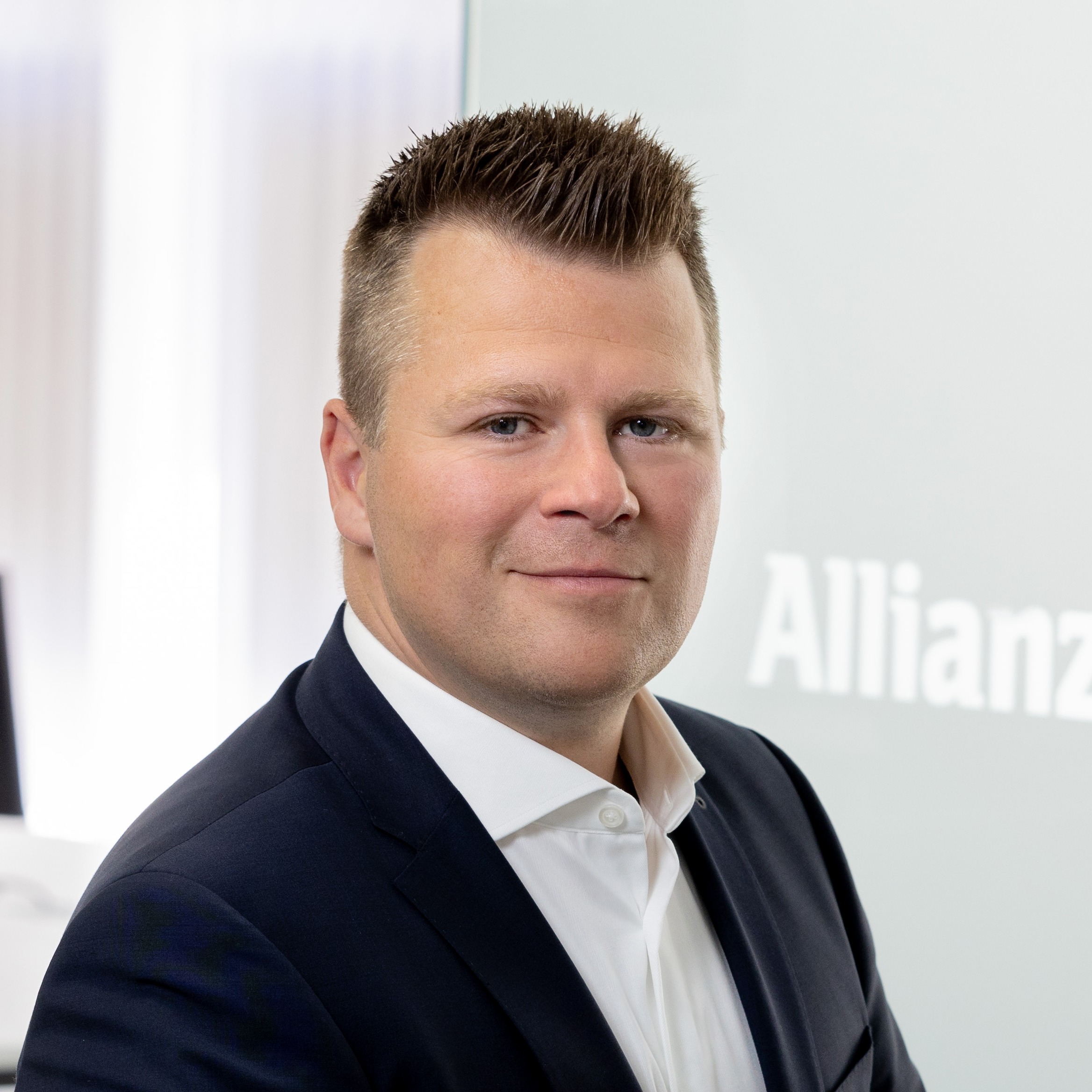 Allianz Versicherung Frank Mojen Neu Wulmstorf - Agenturinhaber