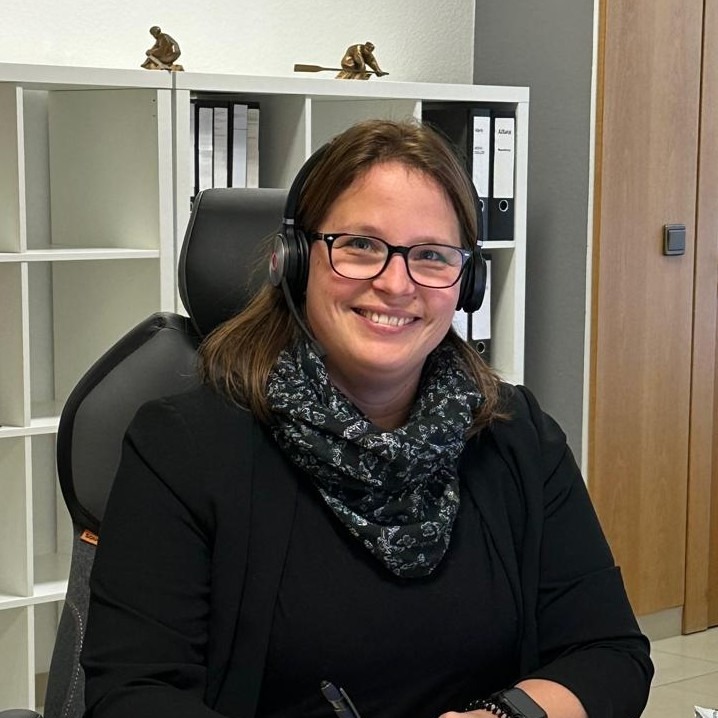 Allianz Versicherung Peter Nienhoff Borken - Verena Schaden Bearbeitung Allianz Borken Gemen