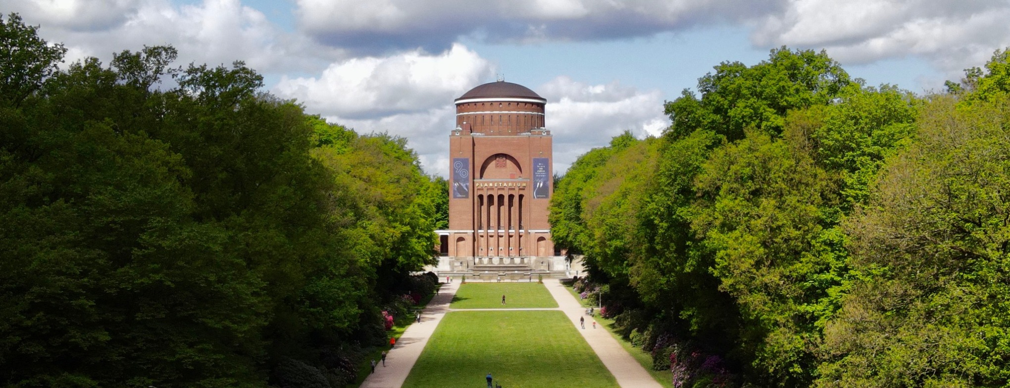 Allianz Versicherung Ricardo Papendick Hamburg - Hamburg Papendick Planetarium Hohe Bleichen 