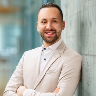 Allianz Versicherung Walid Rahmati Laatzen - Walid Rahmati Businessfoto