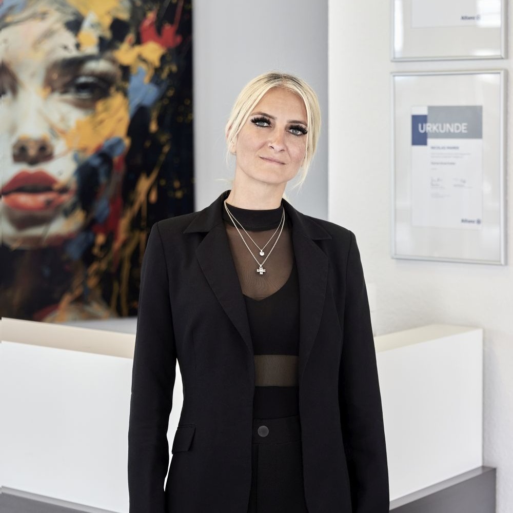 Allianz Versicherung Denis Rom Heidenheim - Janina Mailaender