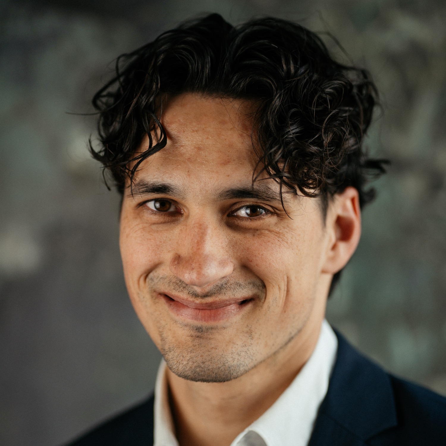 Allianz Versicherung Florian Schwing Hanau - Sandro Oswald