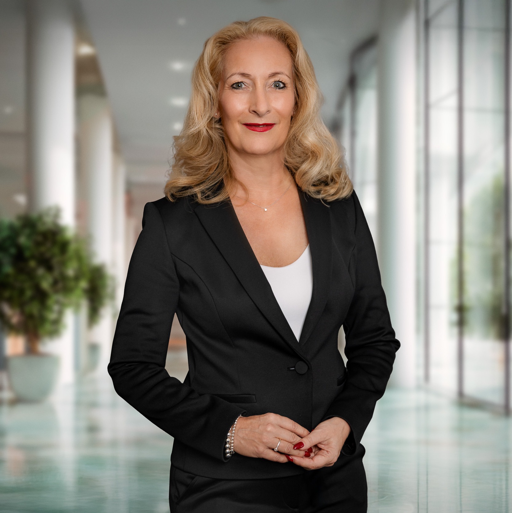 Allianz Versicherung Senftl OHG Ampfing - Prokuristin