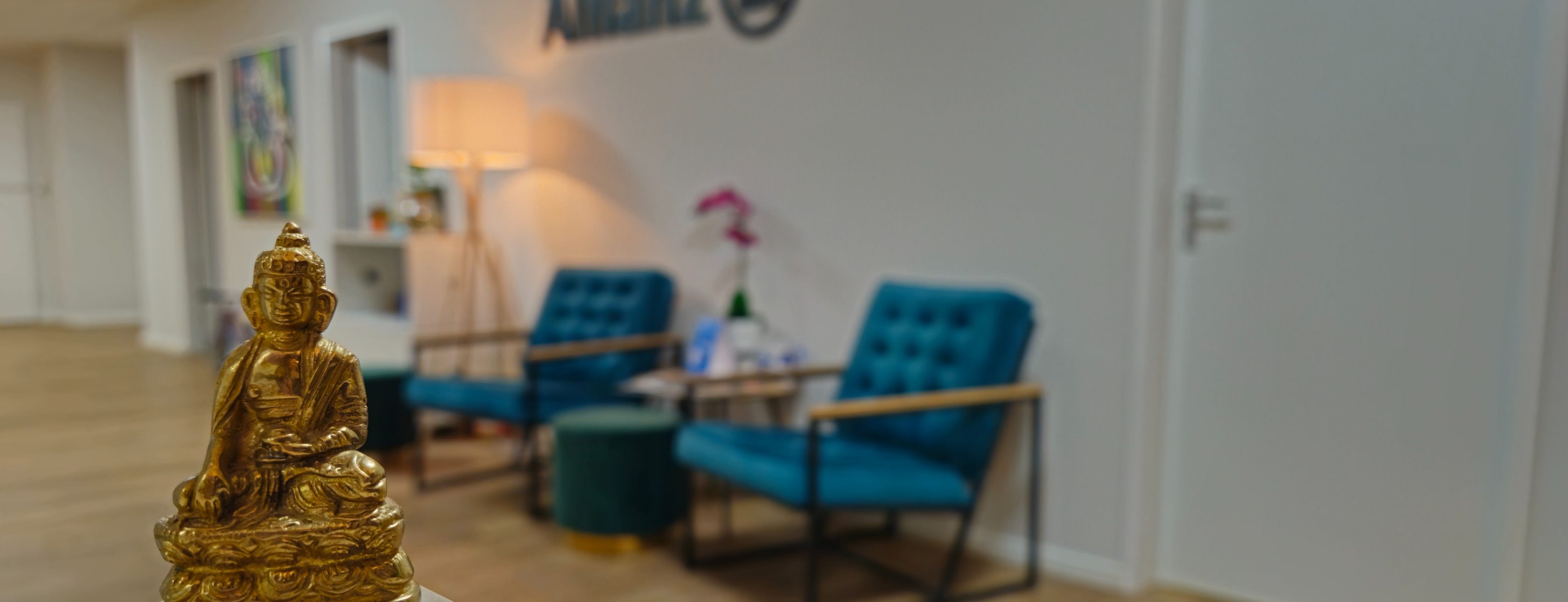 Allianz Versicherung Wikant Tchanra Hamburg - Allianz Harburg