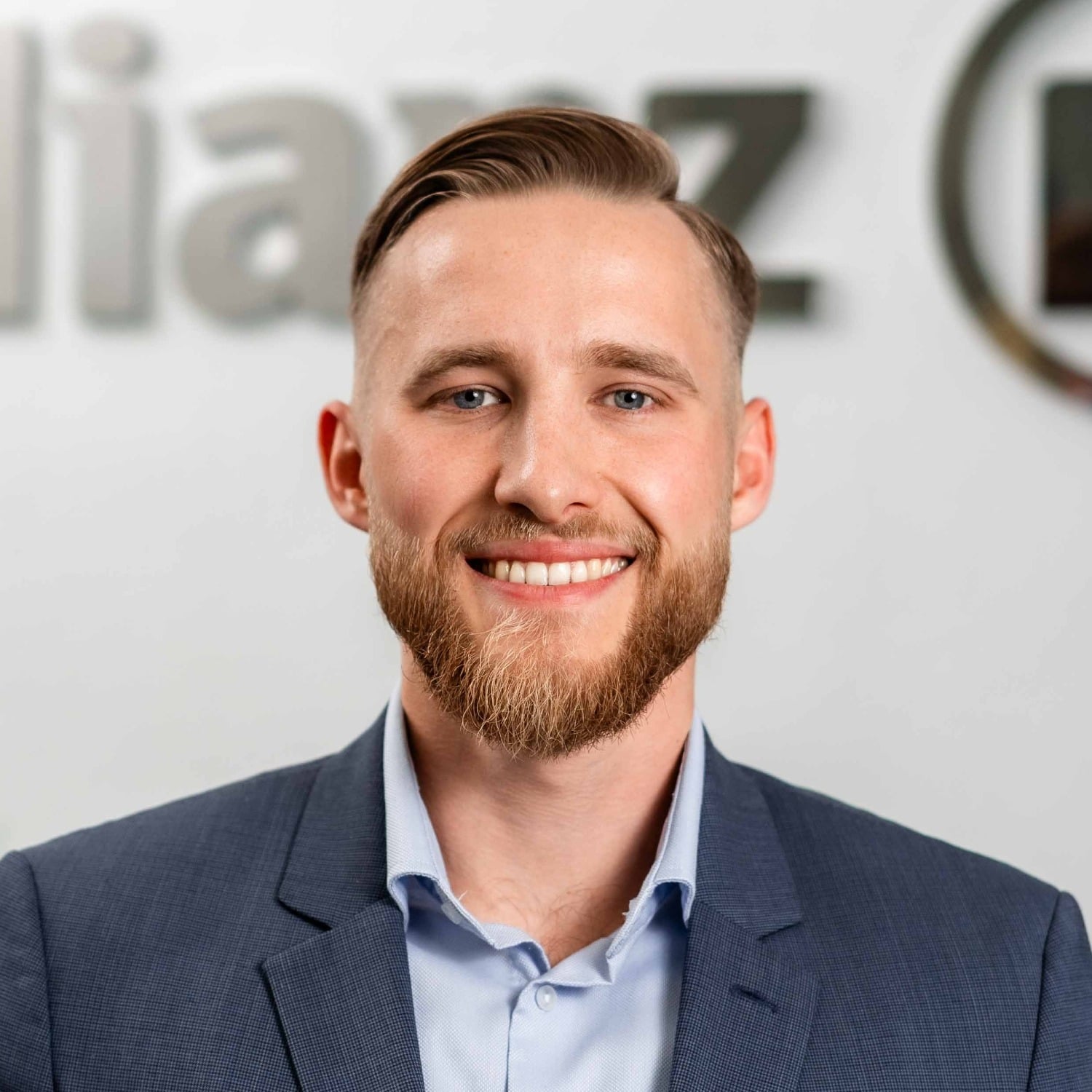 Allianz Versicherung Samed Topuzovic Hamburg - Kfz, etf-police, etf, vermögen, tierkranken, BU