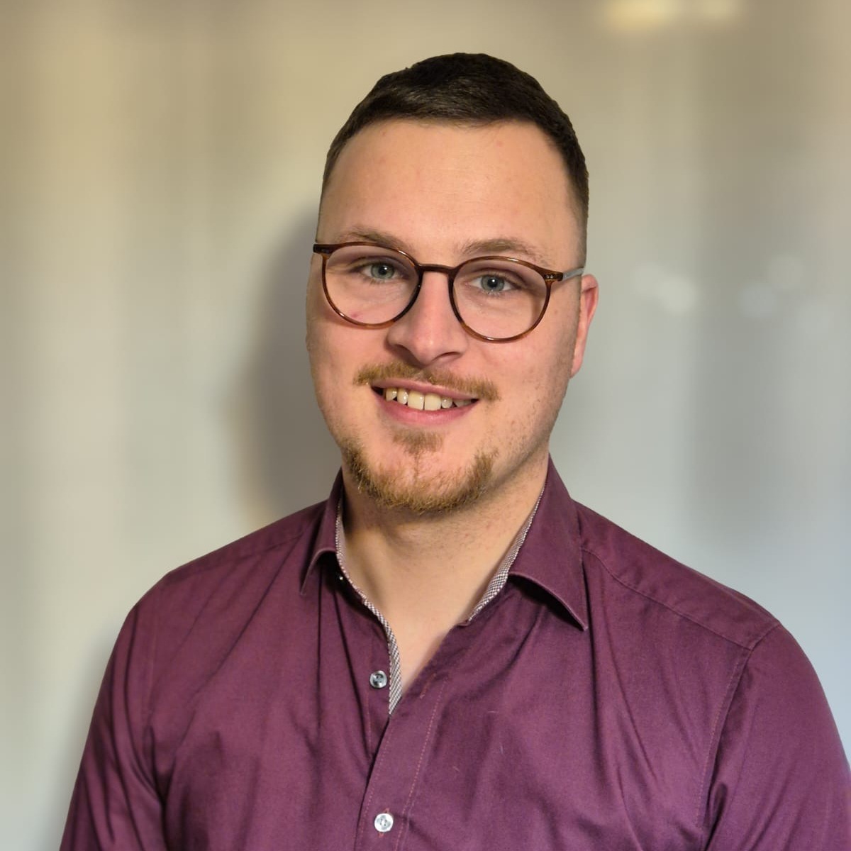 Allianz Versicherung Zeliha Ünlü Berlin - Fabian Henning