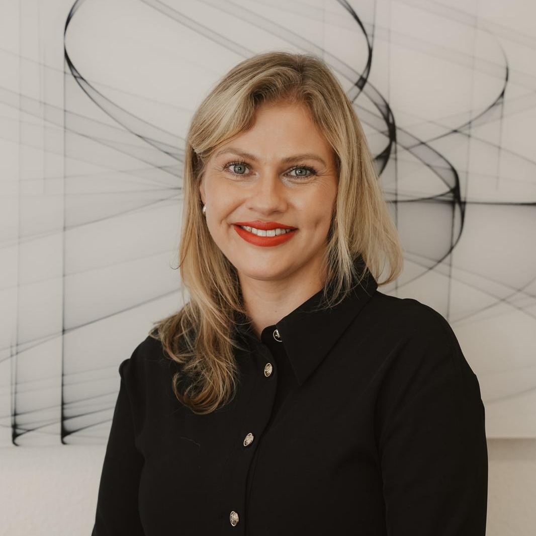 Allianz Versicherung Florian Volk Würzburg - Christine Volk
