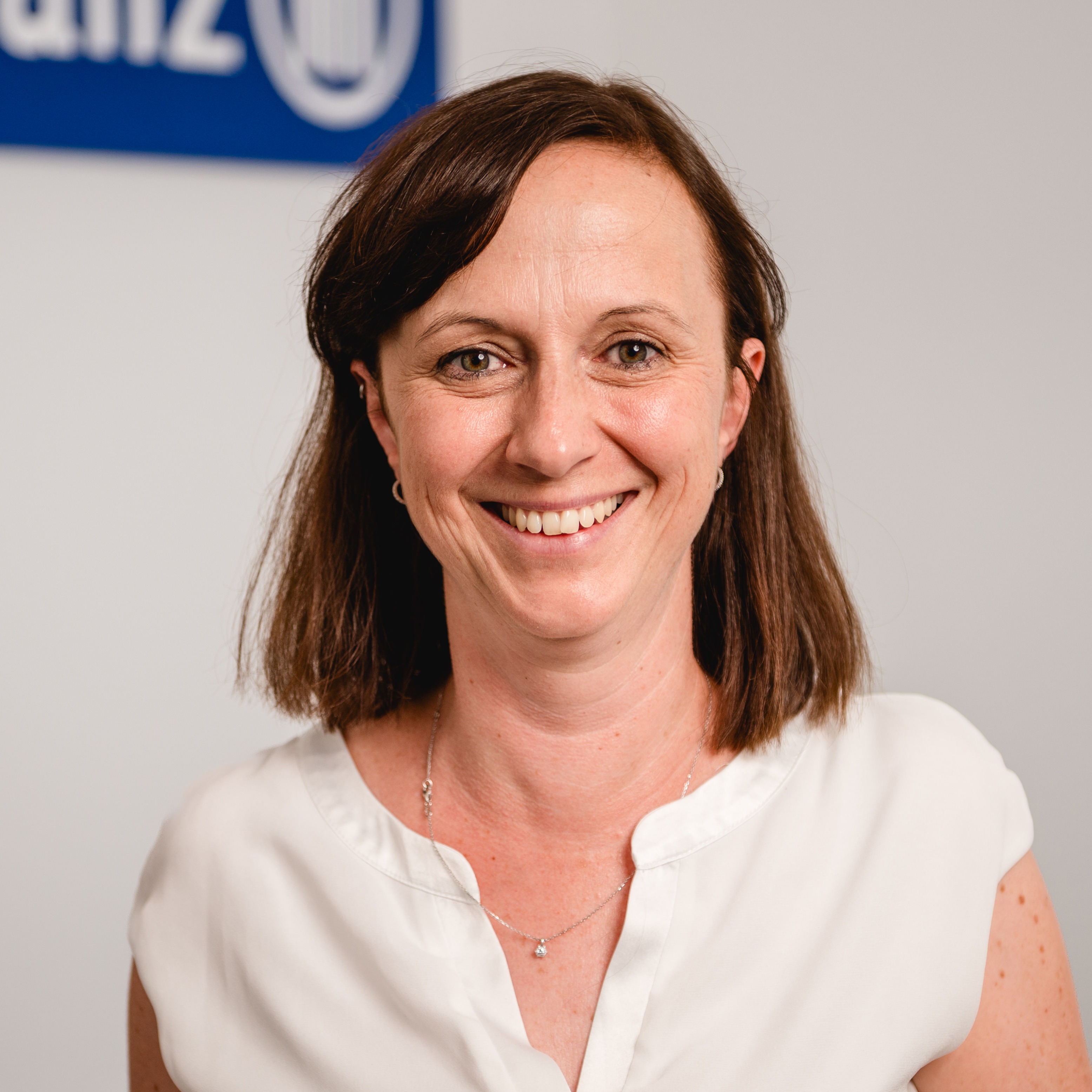 Allianz Versicherung Maximilian Yeo Großaitingen - Stefanie Bugsch