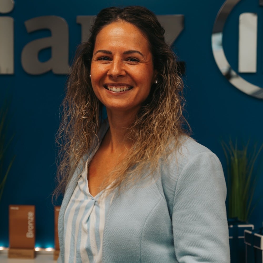 Allianz Versicherung Jörg Zender Bitburg - Jacqueline Stojkovic