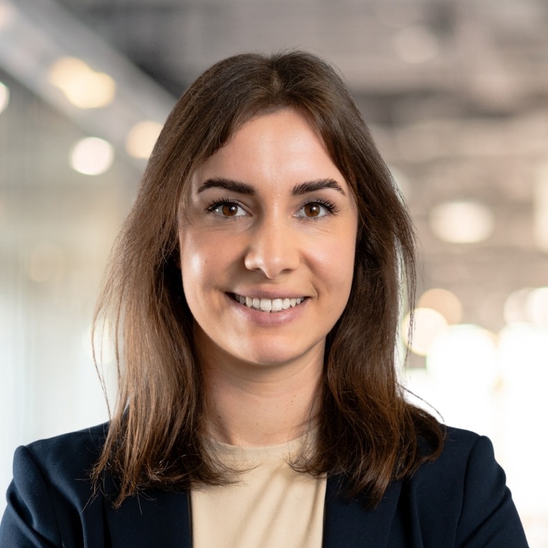 Allianz Versicherung Aldin Kapur Hamburg - Sophia Herrmann