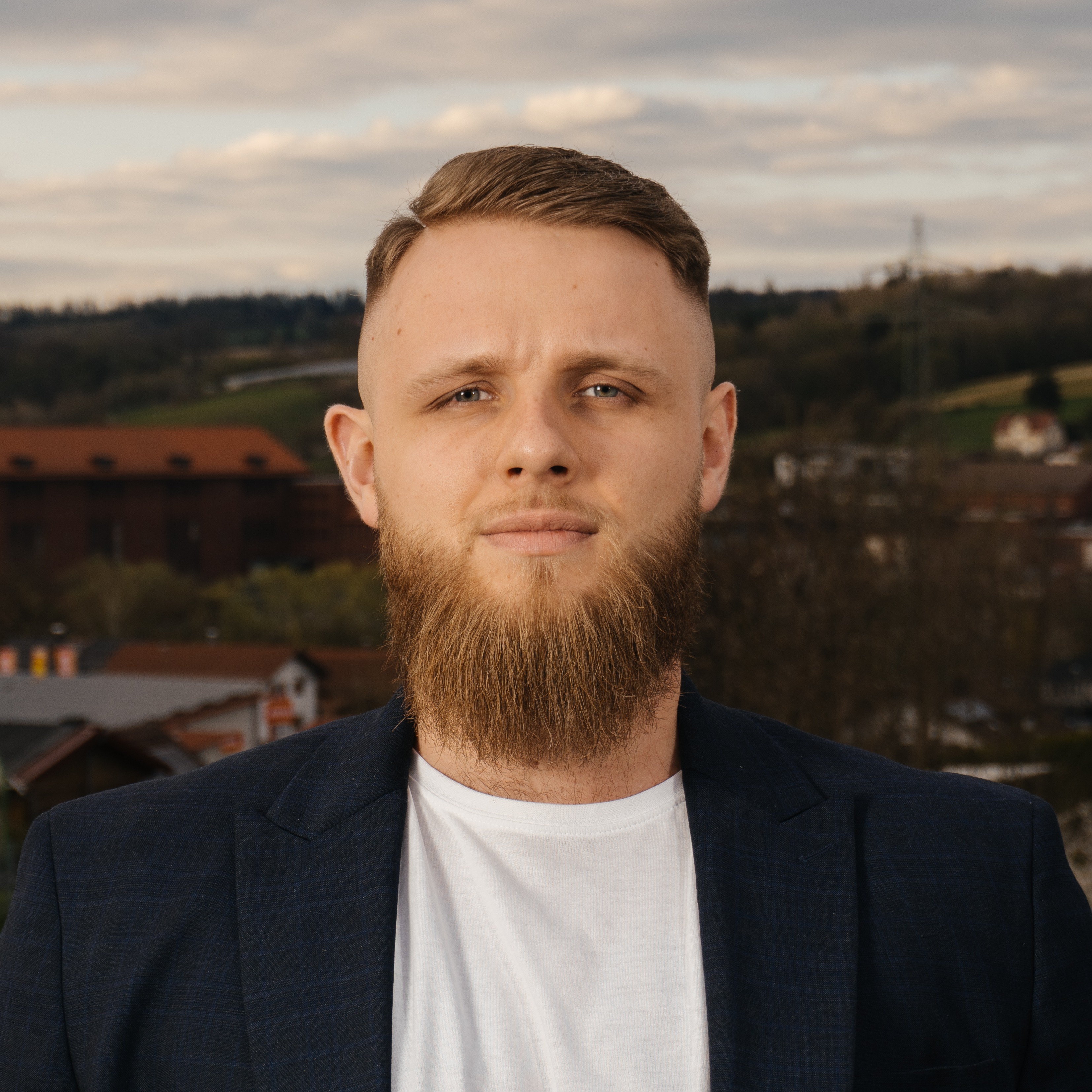 Allianz Versicherung Alex Matseiko Passau - Richard Hinkel