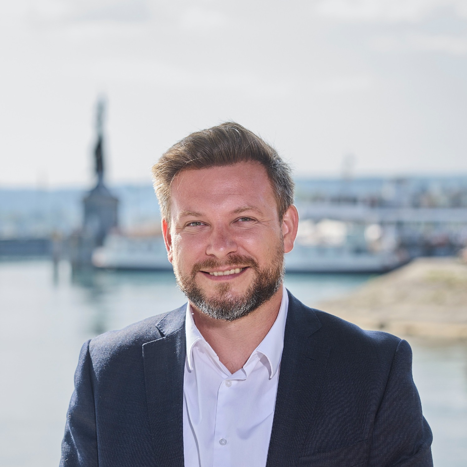 Allianz Versicherung Dirk Kerfin Konstanz - Brendan MacArthur