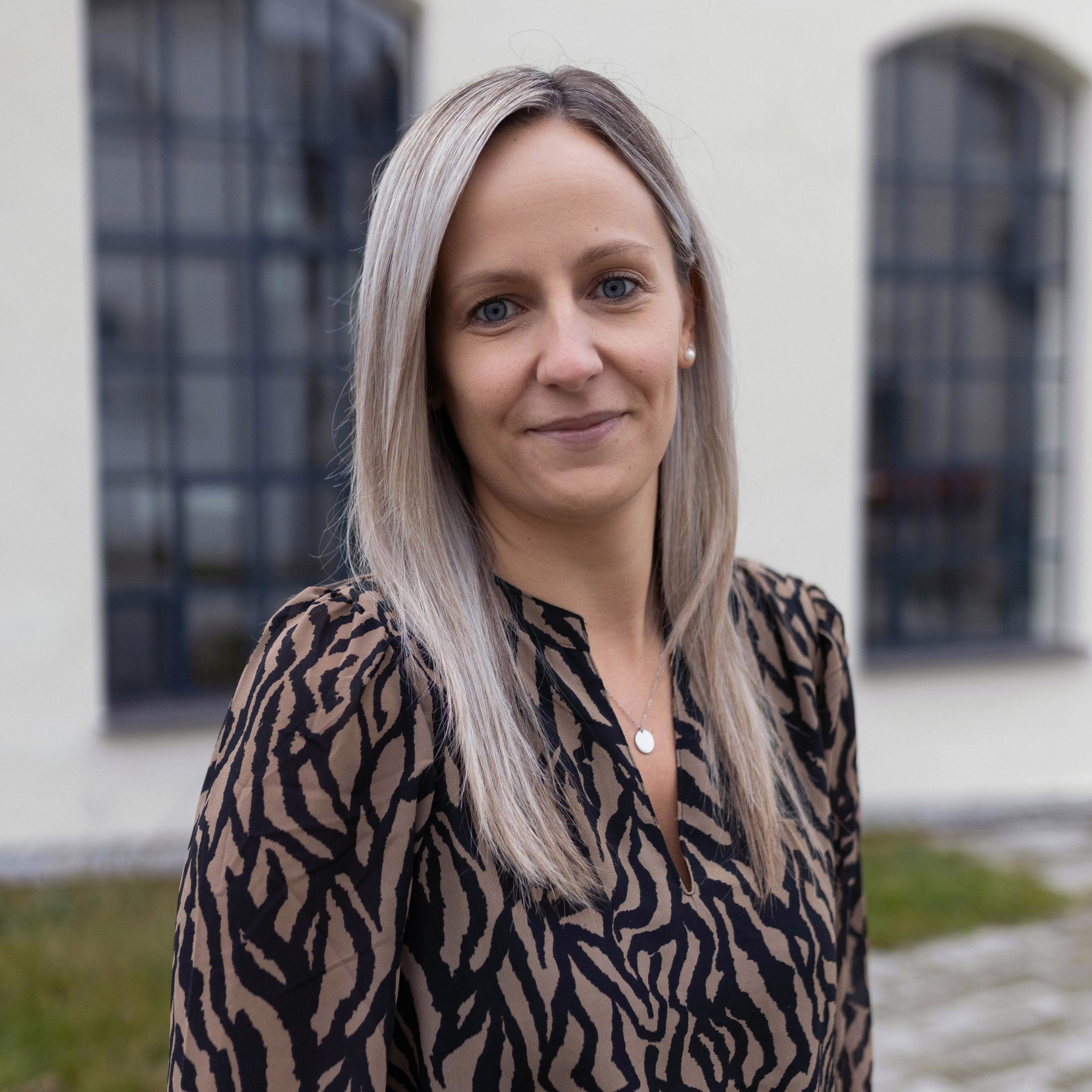 Allianz Versicherung Manzinger-Huettner Allianz Manzinger OHG Eggenfelden - Nadine Stelzer, Vertriebsassistentin