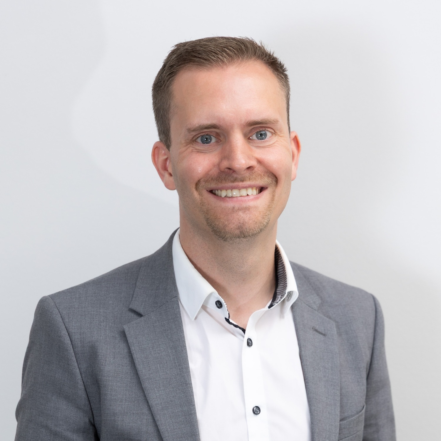 Allianz Versicherung Harald Bayer Kleinostheim - Patrick Wolf