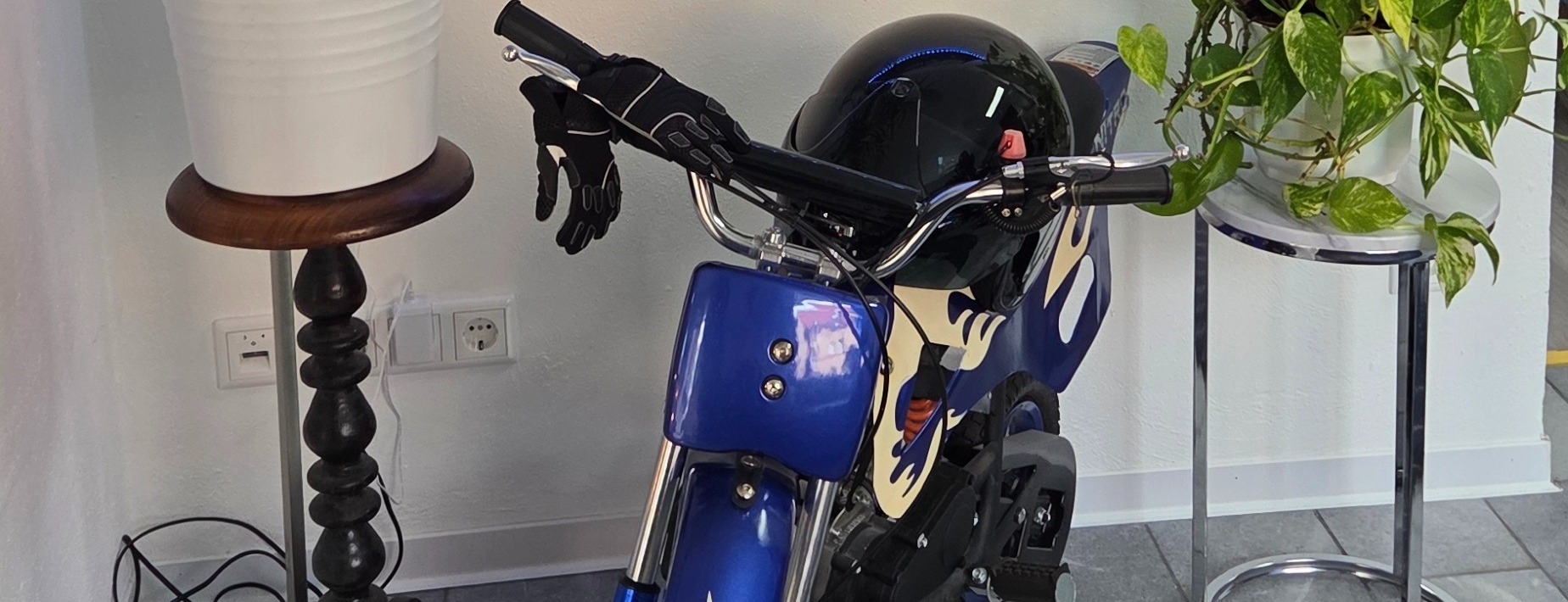 Allianz Versicherung Andrea Kleeberg Schkeuditz - Moped und E-Scooter gibt es hier....