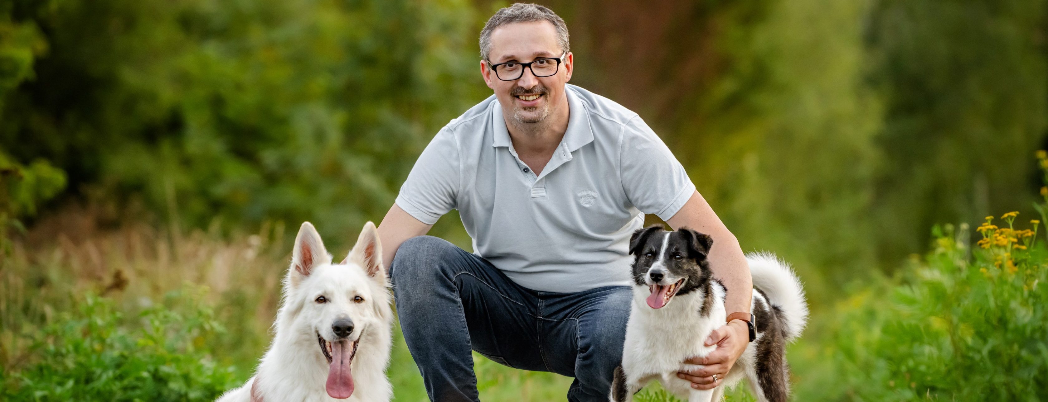 Allianz Versicherung Andreas Langer Neukieritzsch - Inhaber Andreas Langer mit seinen 2 Hunden