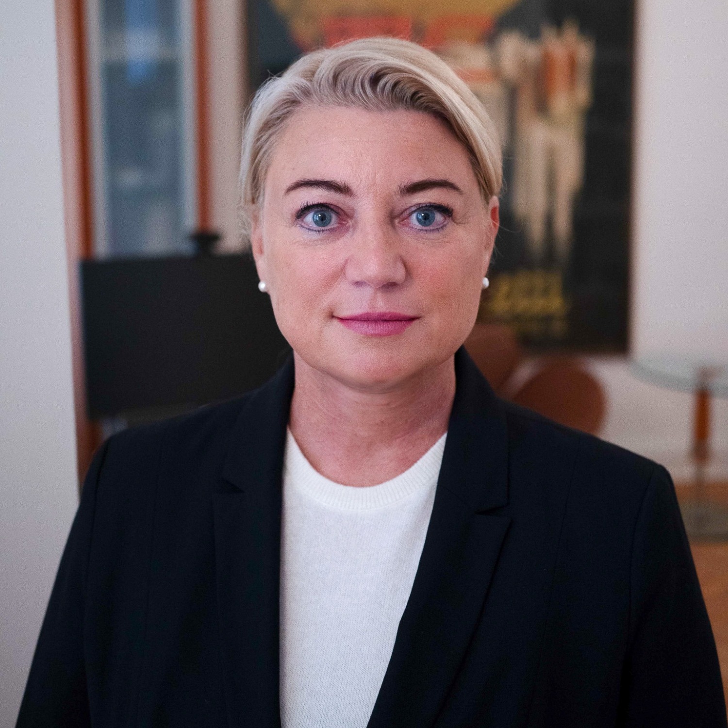 Allianz Versicherung Anja Raneburger Berlin - Anja Raneburger Berlin Allianz Versicherung